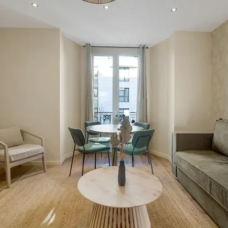 Apartment 21.appart 4pers#1 Bedroom #pere Lachaise #nation